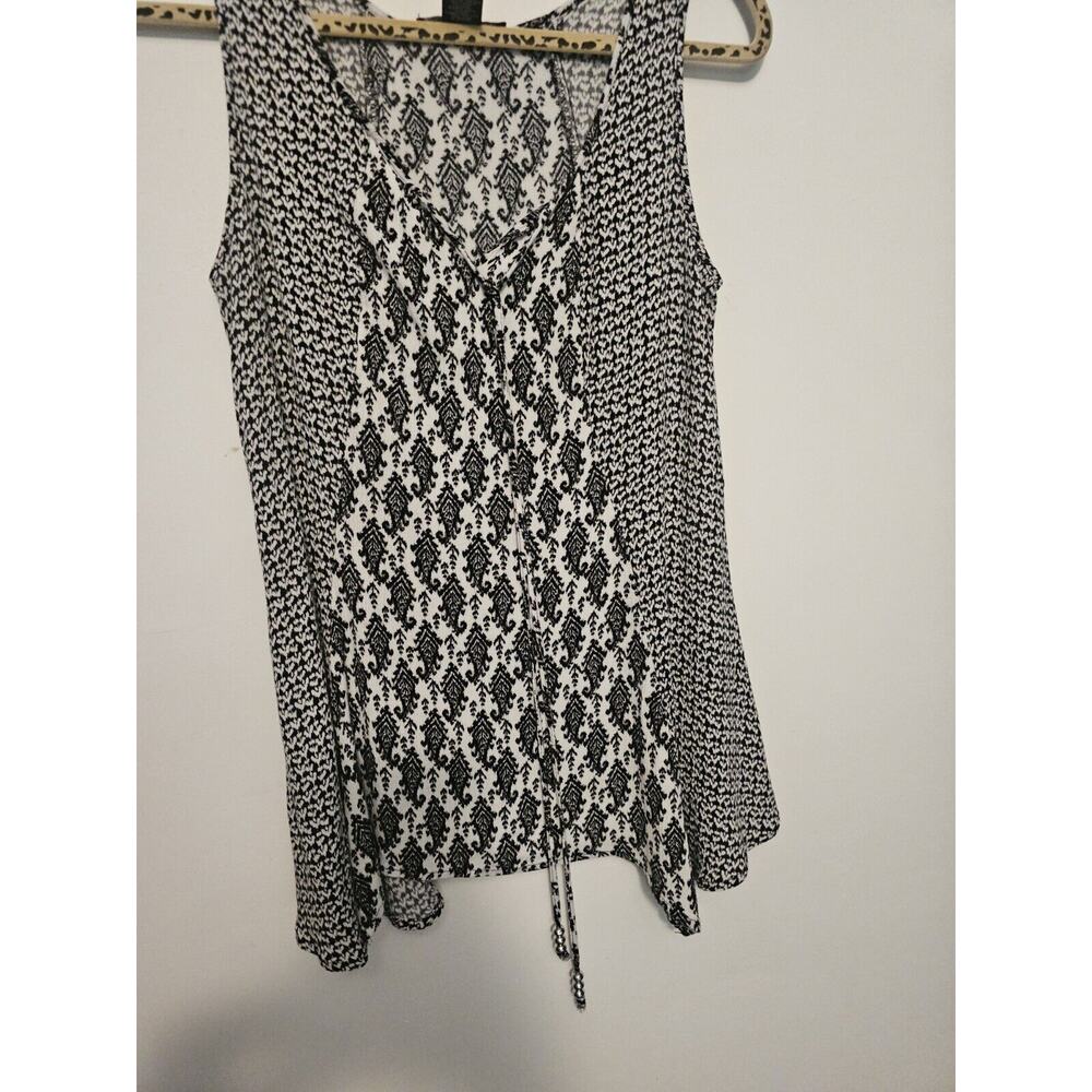 Robert Louis Flowy‎ Tank Top Size Small